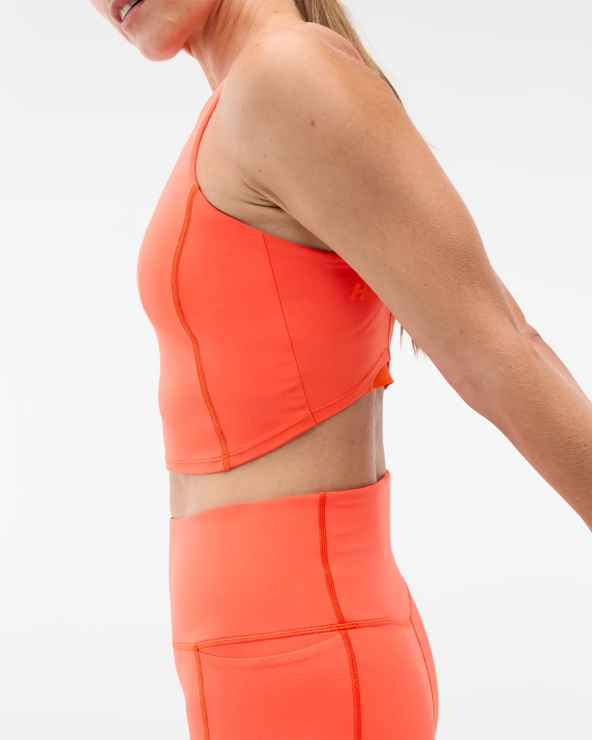 HOKA - BRASSIÈRE ELARO CROP - WOMEN