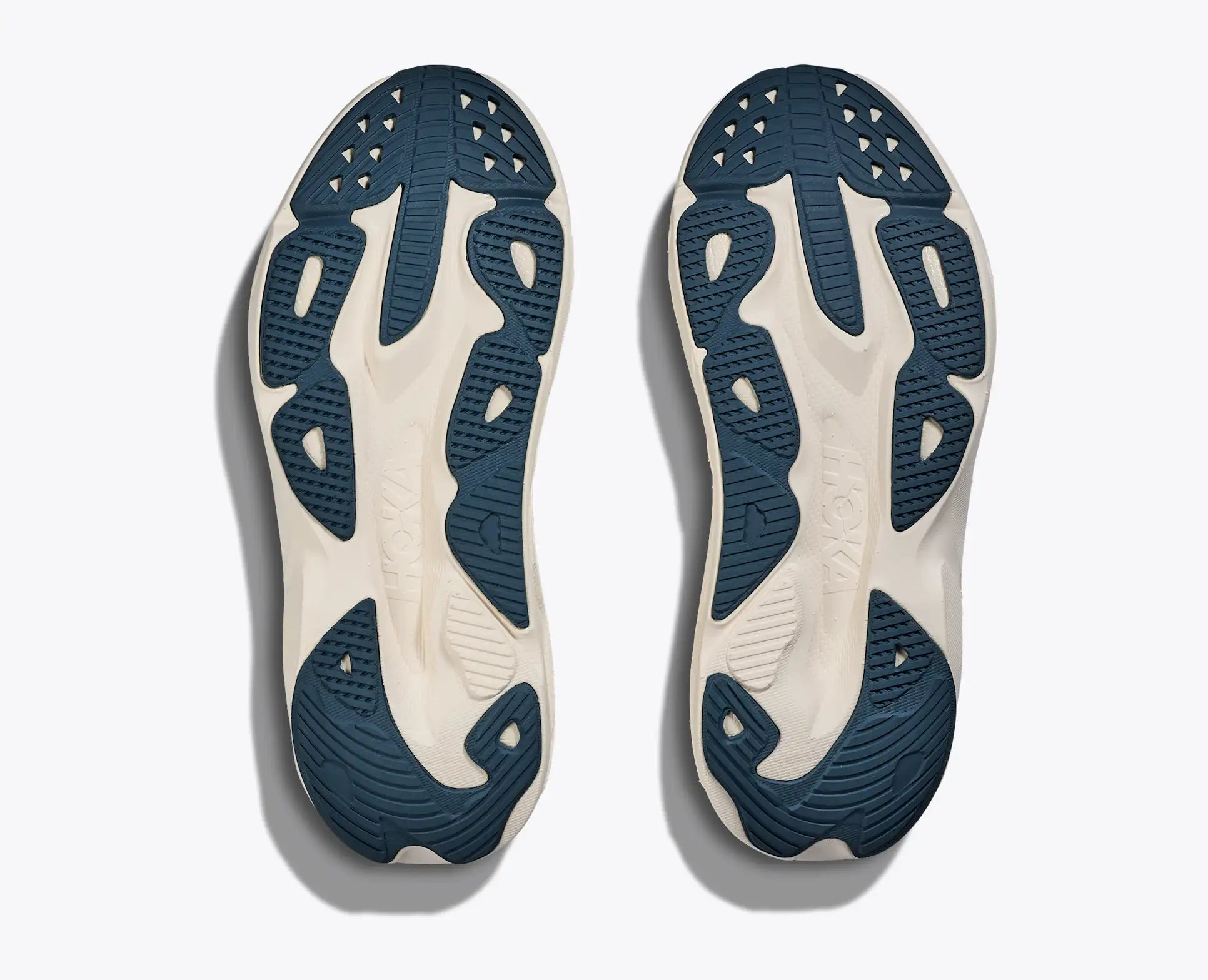 HOKA - SKYFLOW - WOMEN