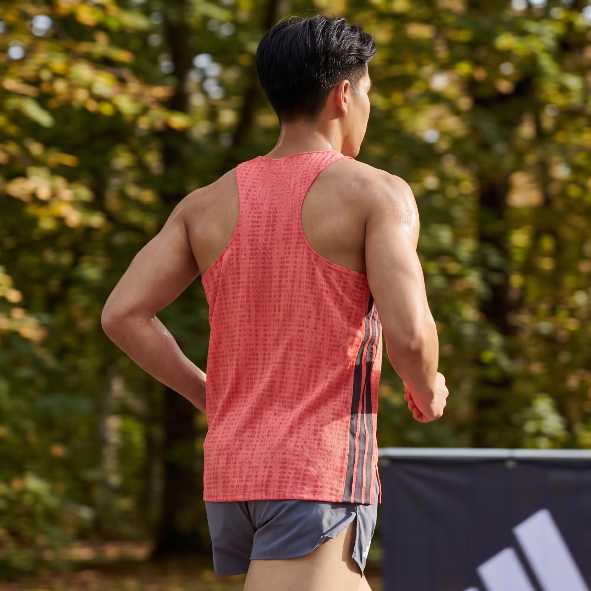 ADIDAS - DEBARDEUR ADIZERO - MEN