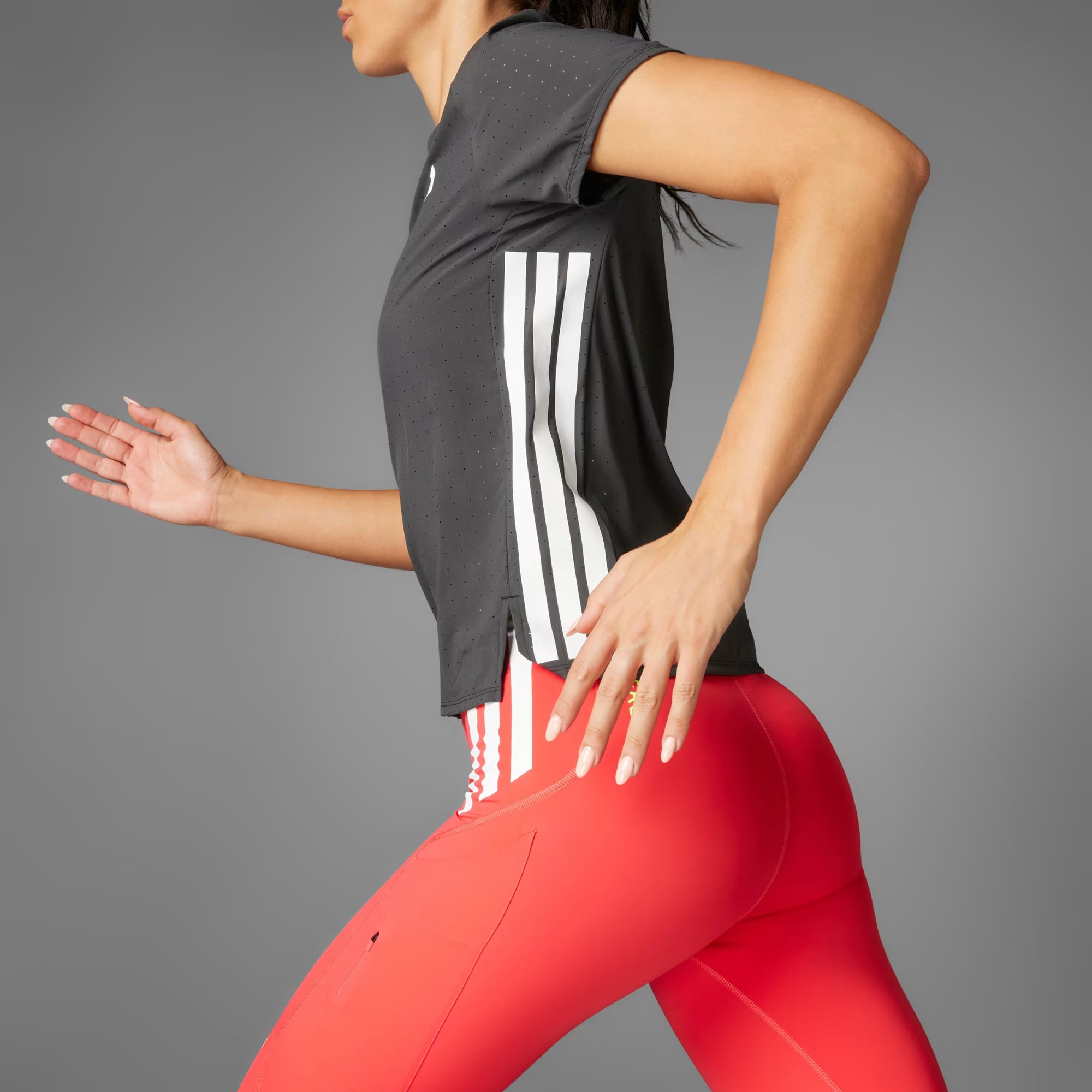 ADIDAS - T-SHIRT ADIZERO - WOMEN