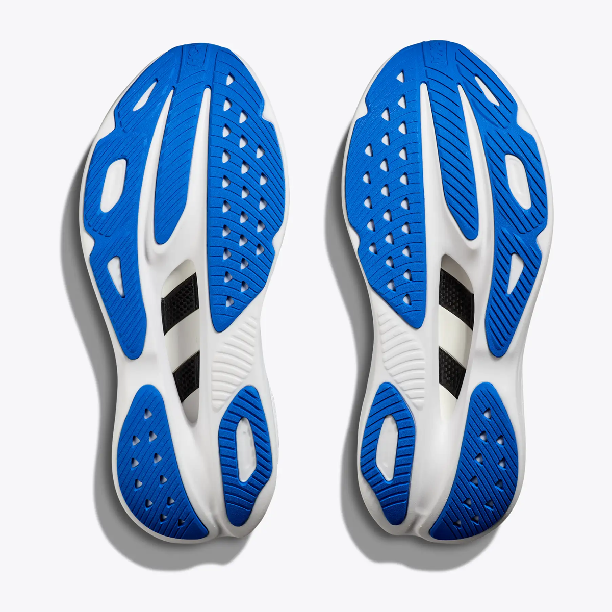HOKA - SKYWARD X - M