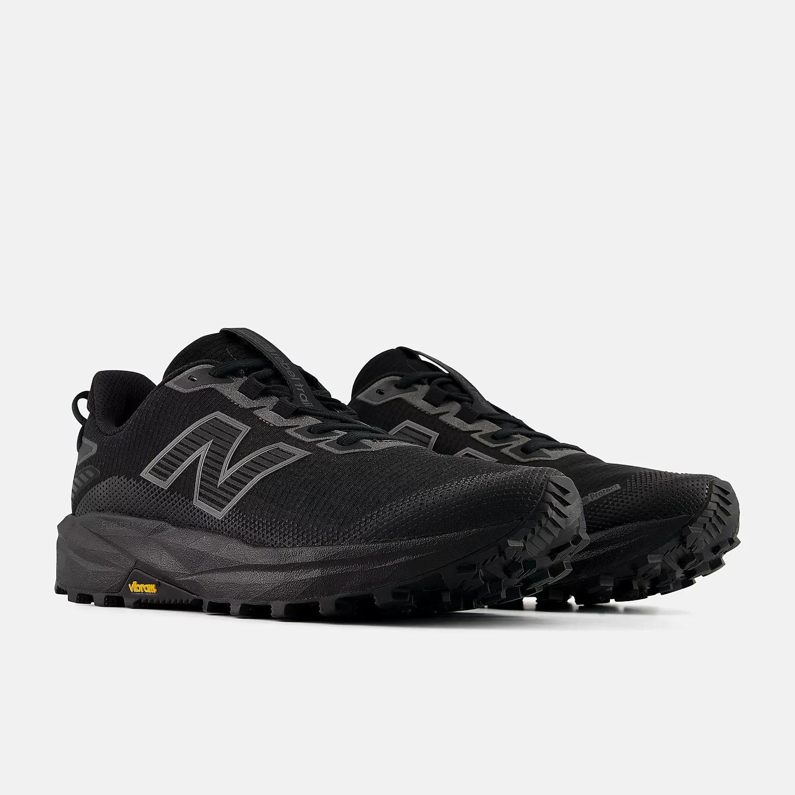 NEW BALANCE - REBEL TRAIL V1 - M