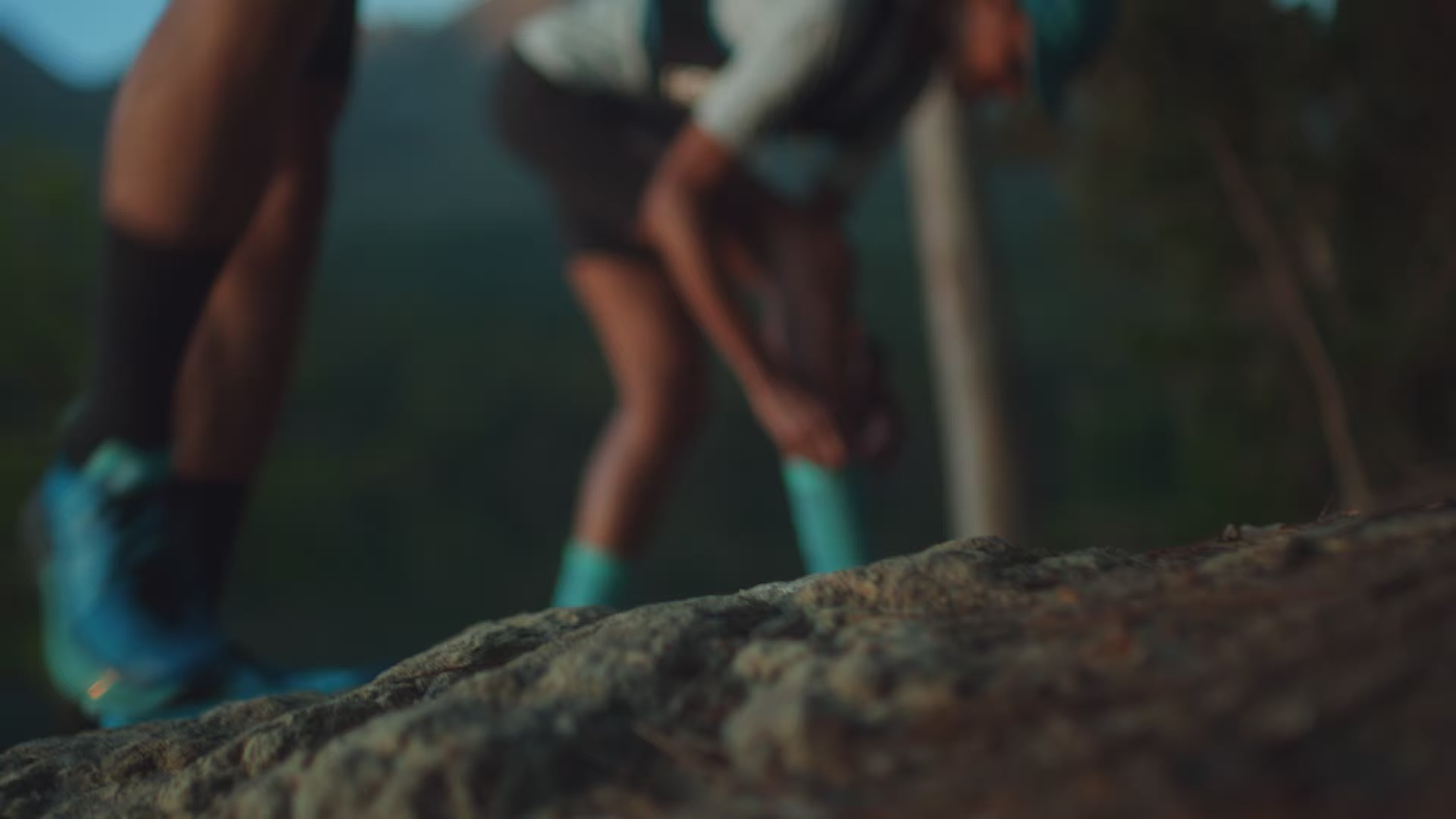 Charger la vidéo: hoka mafate 5