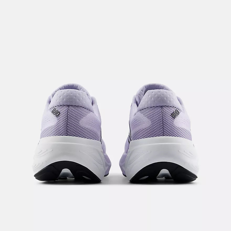 NEW BALANCE - 880 V15 - WOMEN