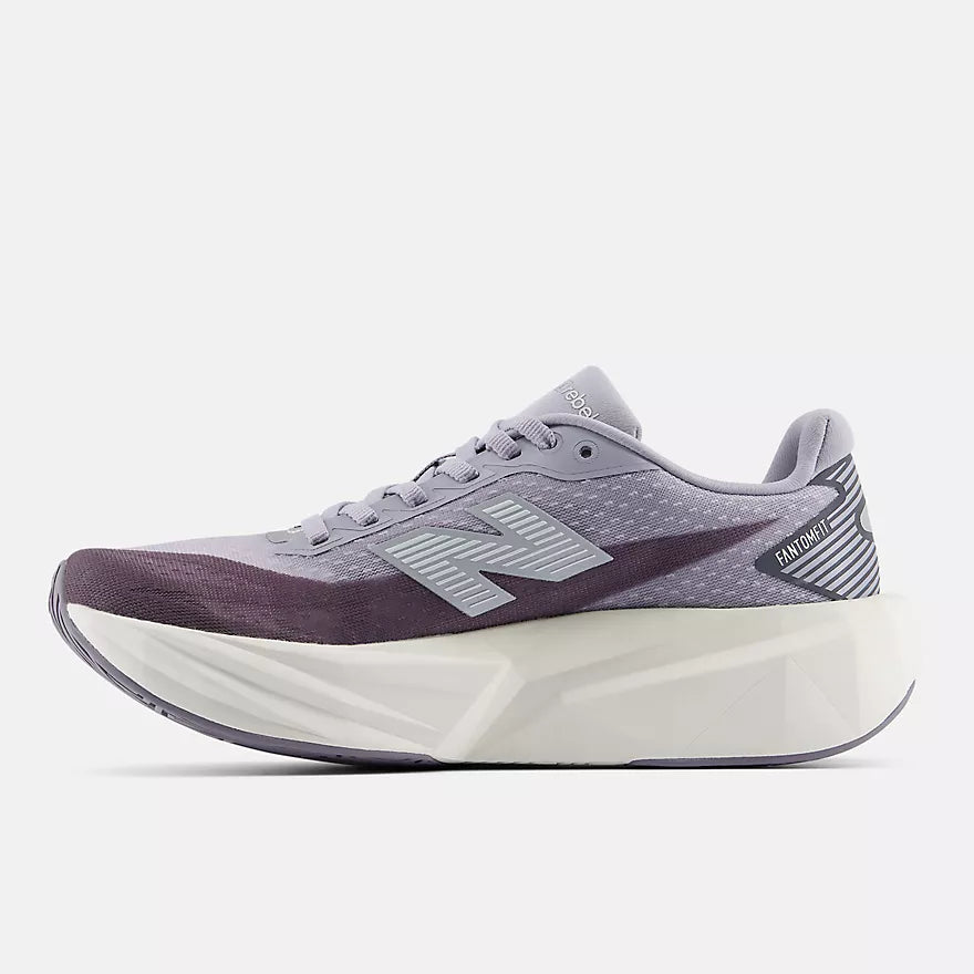 NEW BALANCE - FUELCELL REBEL V5 - WOMEN