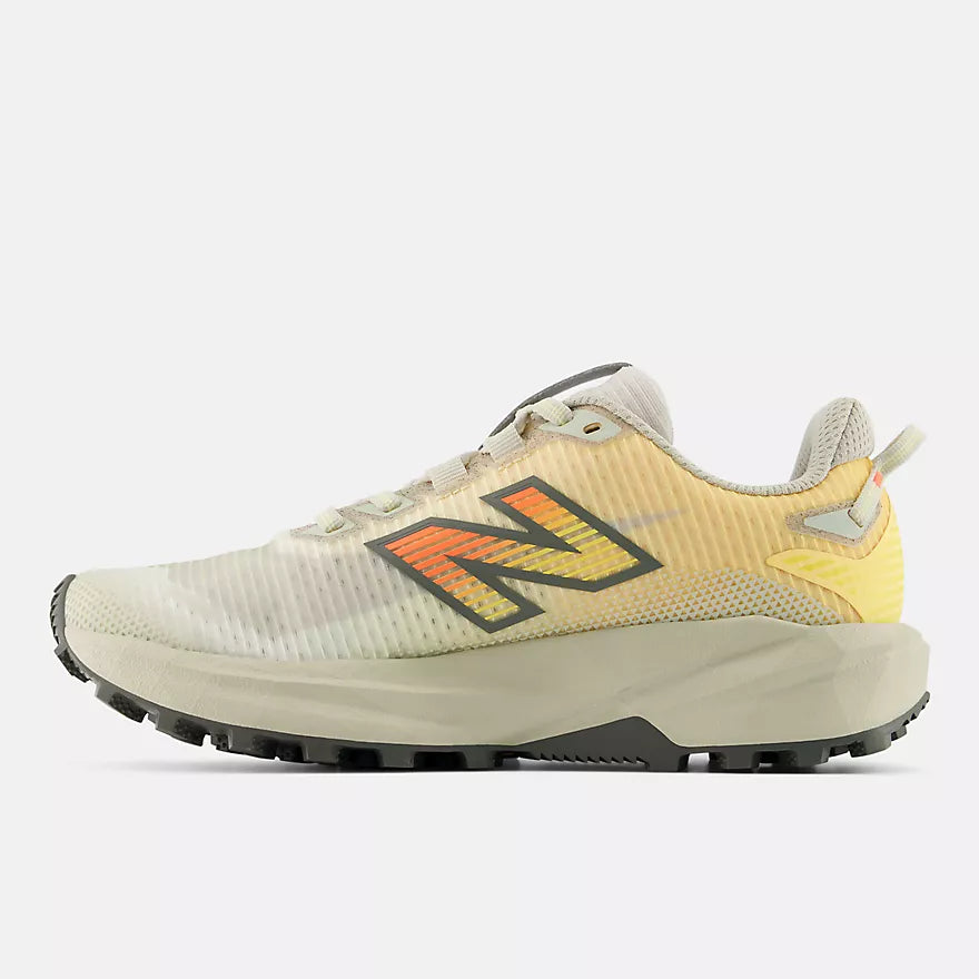 NEW BALANCE - FUELCELL REBEL TRAIL V1 - WOMEN