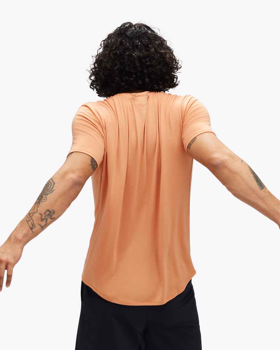 HOKA -  T-SHIRT ESSENTIAL - M