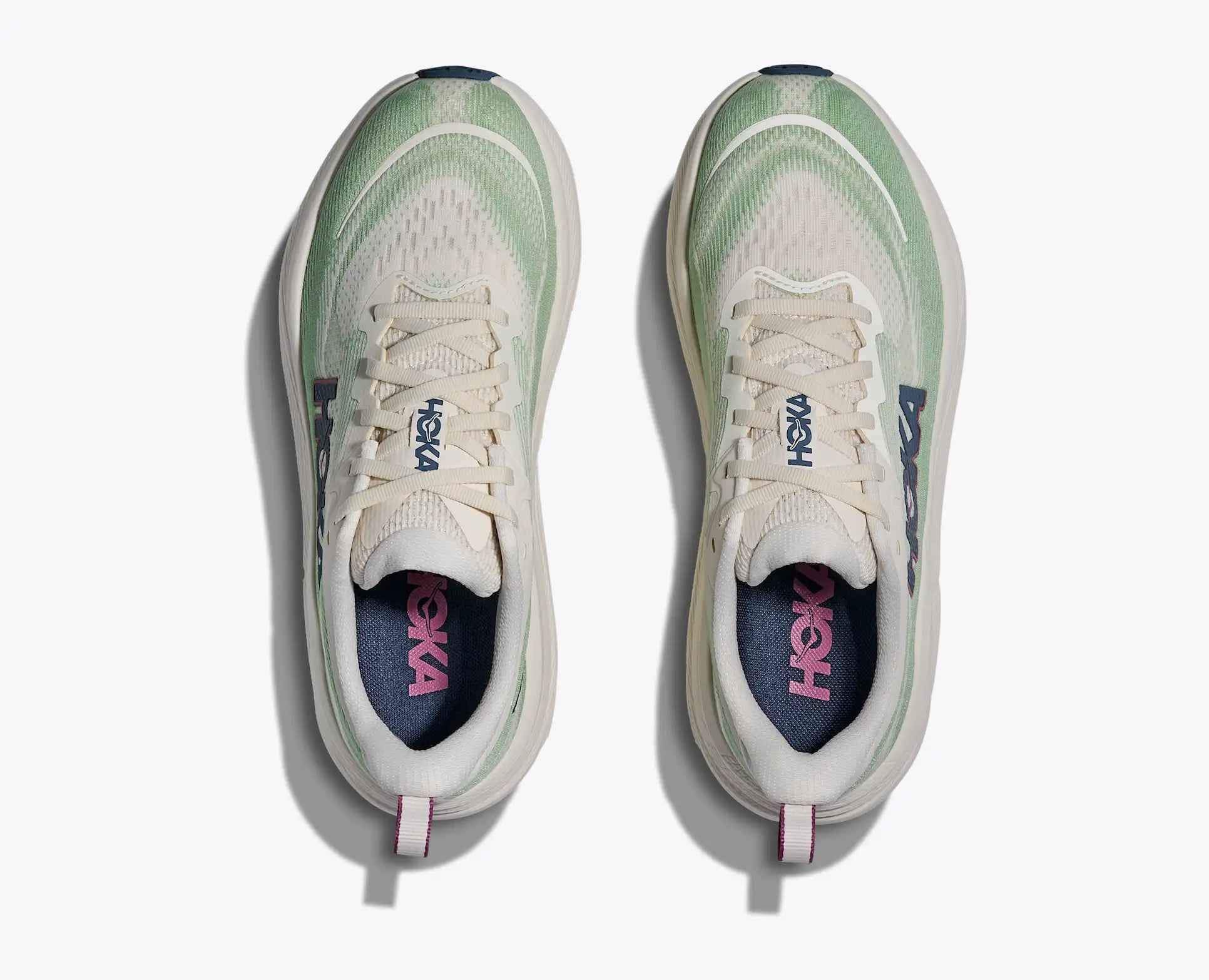 HOKA - SKYFLOW - WOMEN