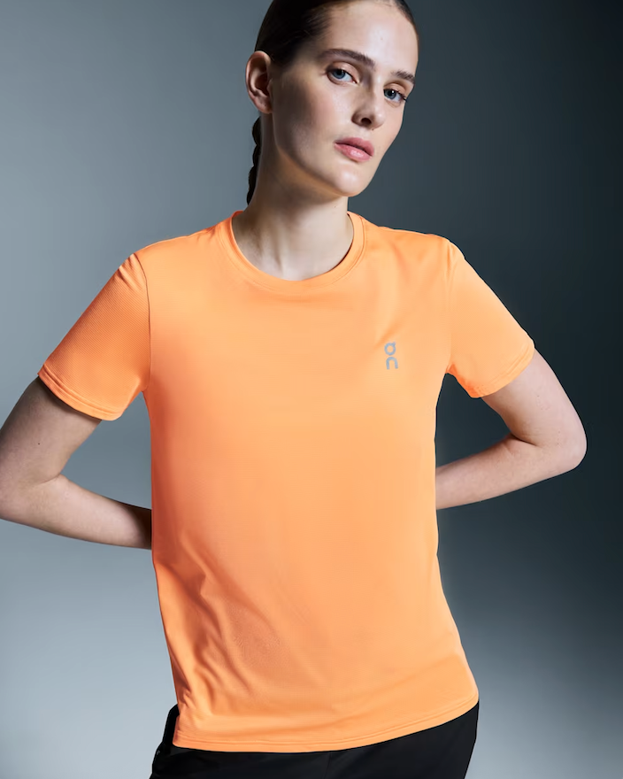 ON RUNNING - T-SHIRT CORE - W