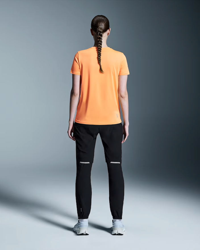 ON RUNNING - T-SHIRT CORE - W