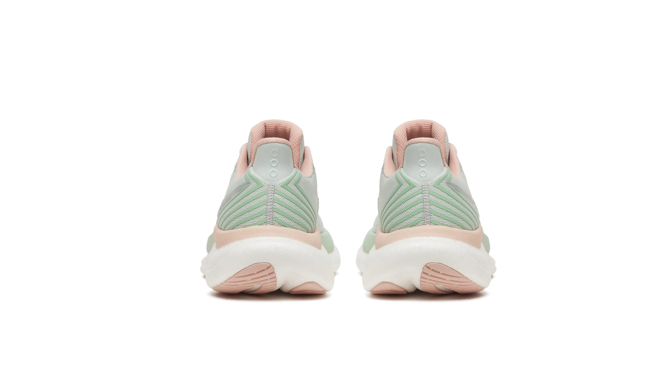 SAUCONY - TRIUMPH 23 - WOMEN