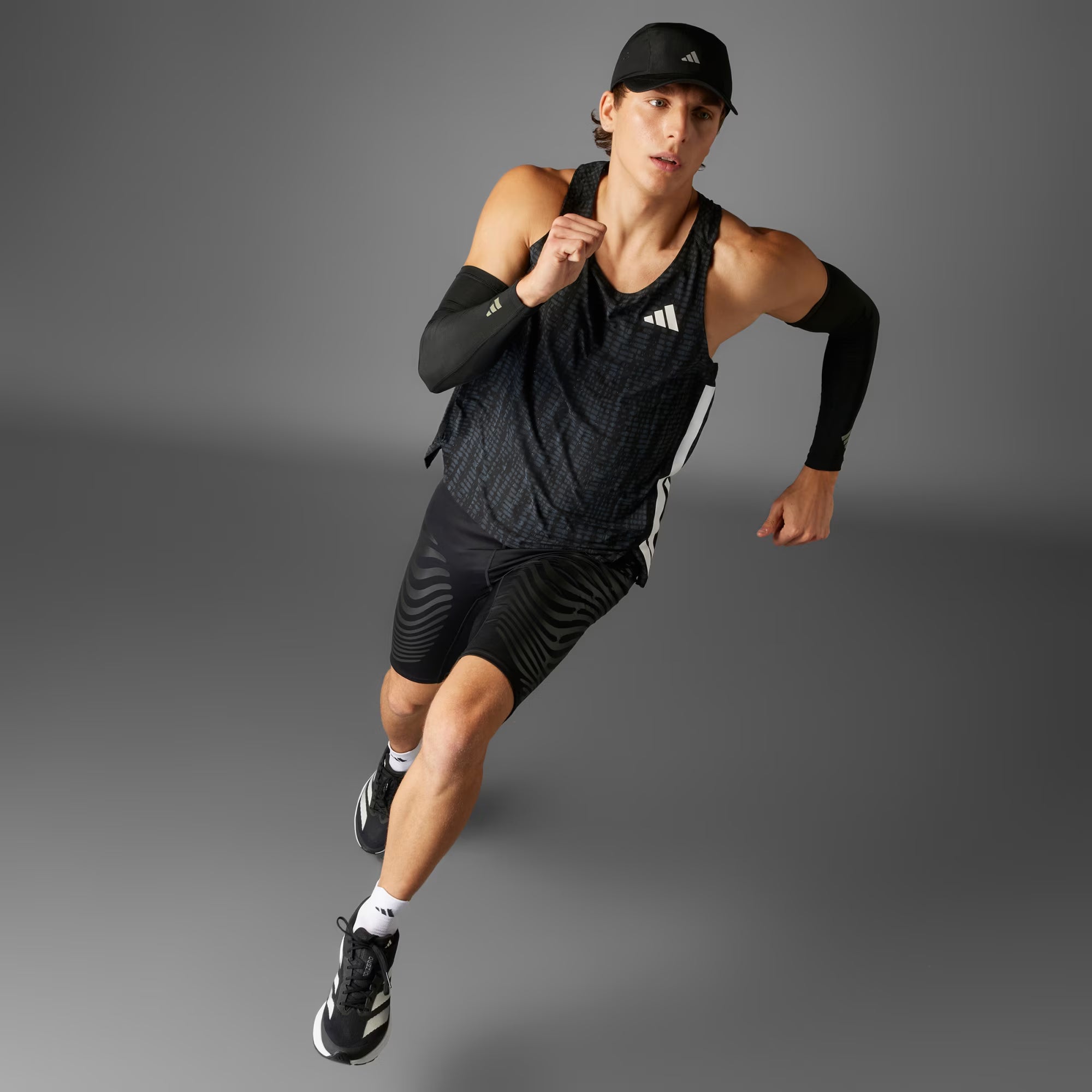 ADIDAS - DEBARDEUR ADIZERO - MEN