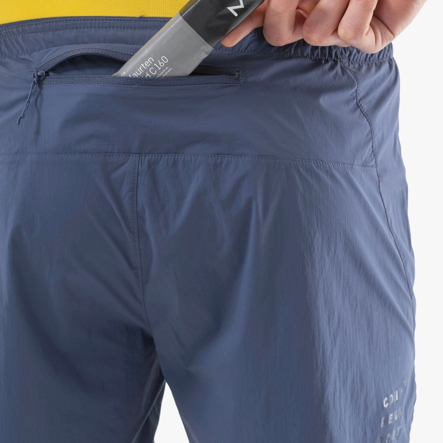 COMPRESSPORT - SHORT PERFORMANCE - M