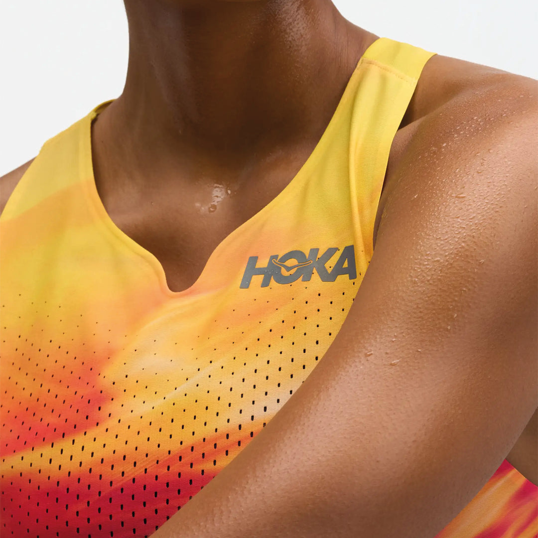 HOKA - RACE DAY SINGLET PRT - W