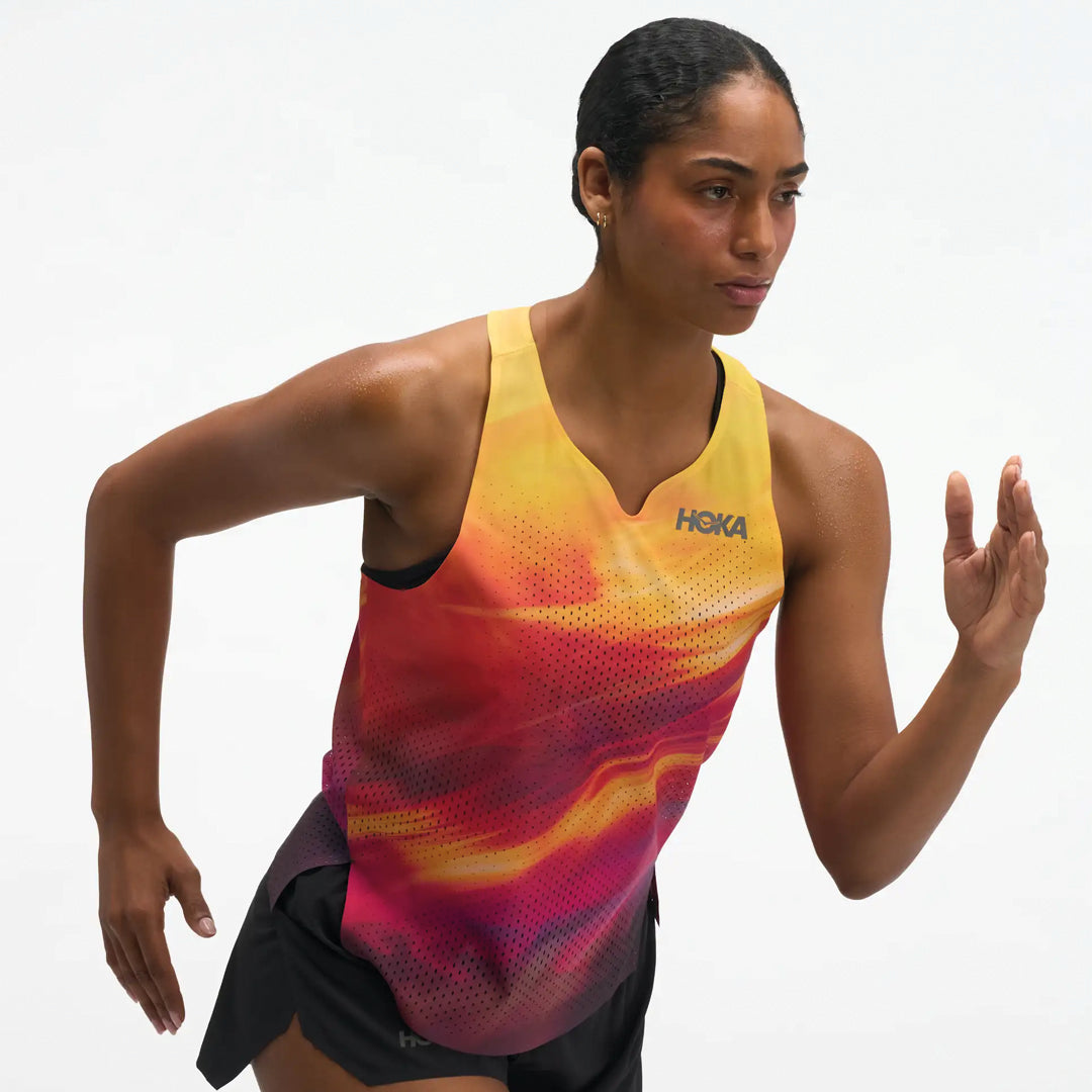 HOKA - RACE DAY SINGLET PRT - W