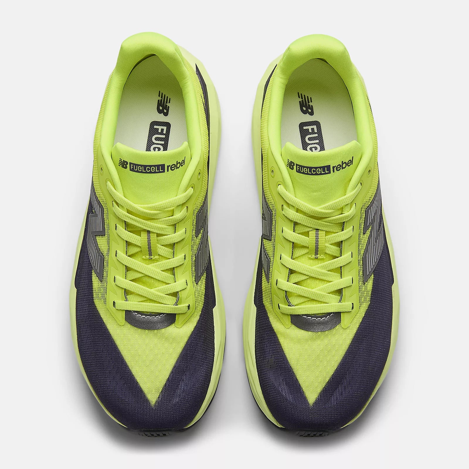 NEW BALANCE - FUELCELL REBEL V5 - M