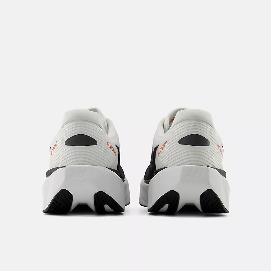 NEW BALANCE - REBEL V5 - MEN